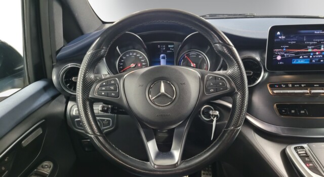 MERCEDES-BENZ EQV 300 lang