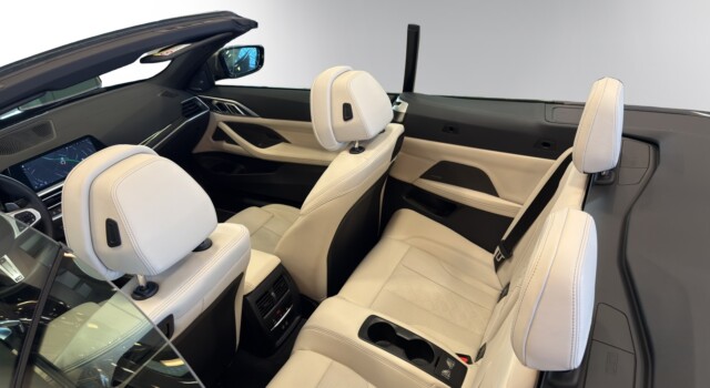 BMW M440 i xDrive 48V Cabrio