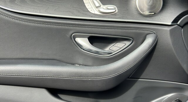 MERCEDES-BENZ E 400 d T 4Matic AMG Line 9G-Tronic