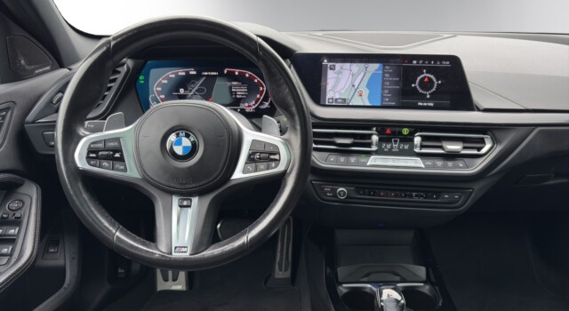 BMW M135 i xDrive Steptronic