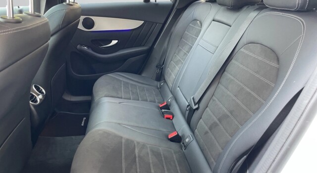 MERCEDES-BENZ GLC 300 e AMG Line 4Matic 9G-Tronic