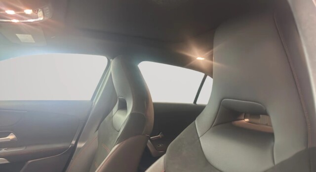 MERCEDES-BENZ A 220 4Matic 8G-DCT