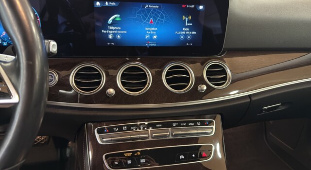 MERCEDES-BENZ E 200 T 4Matic Avantgarde 9G-Tronic