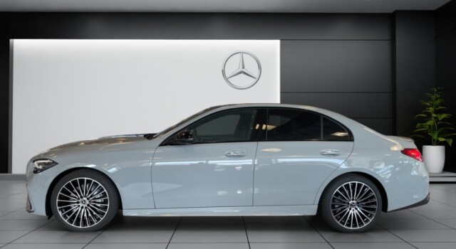 MERCEDES-BENZ C 200 4 Matic