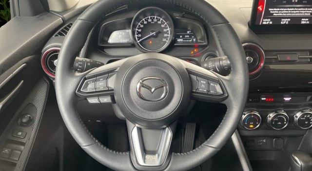 MAZDA 2 SKYACTIV-G 90 Homura Automat
