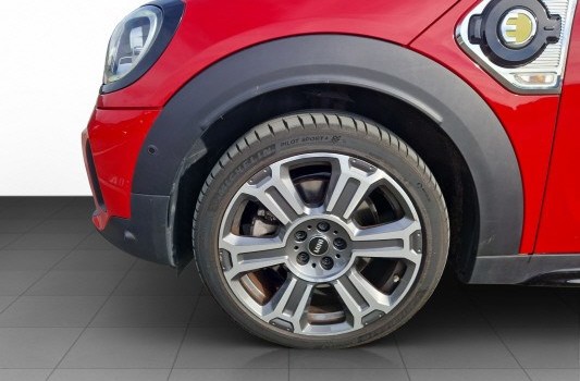 MINI COUNTRYMAN CooperSE Trafa