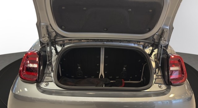 FIAT 500 C el 87 kW La Prima