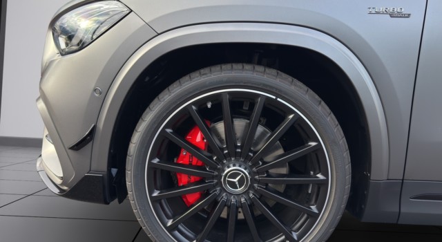 MERCEDES-BENZ GLA 35 AMG GLA AMG 35 4Matic 8G-DCT