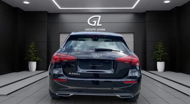 MERCEDES-BENZ A 250 e EQ Star 8G-DCT