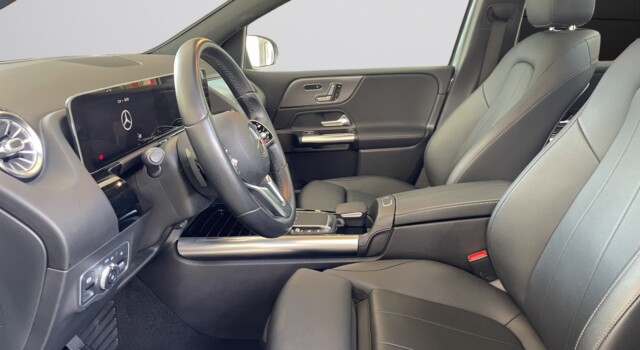 MERCEDES-BENZ B 200 Night Star 7G-DCT