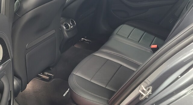 MERCEDES-BENZ E 220 d T 4Matic AMG Line 9G-Tronic