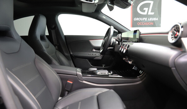 MERCEDES-BENZ CLA 250 e AMG Line 8G-DCT