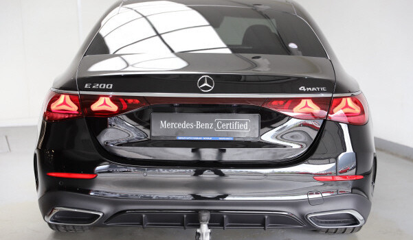 MERCEDES-BENZ E 200 9G-Tronic 4Matic