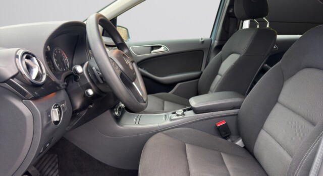 MERCEDES-BENZ B 220 4Matic 7G-DCT