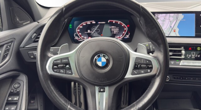 BMW M135 i xDrive Steptronic