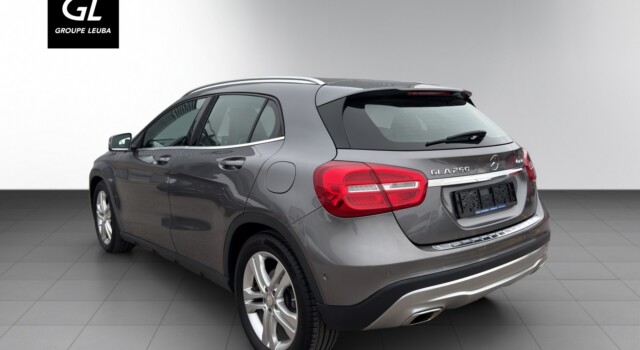 MERCEDES-BENZ GLA 250 Urban 4Matic 7G-DCT