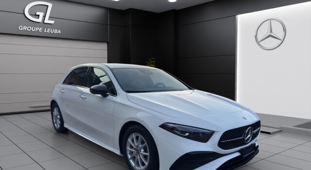 MERCEDES-BENZ A 200 Night Star 7G-DCT