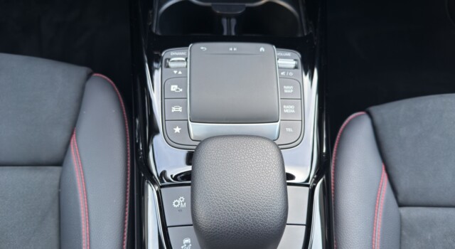 MERCEDES-BENZ A 35 AMG 4Matic Speedshift