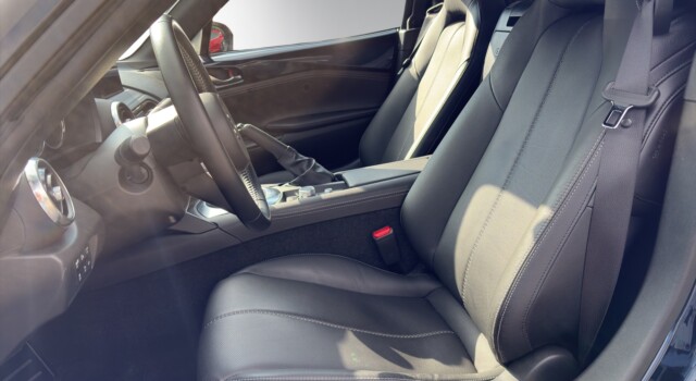 MAZDA MX-5 Skyactiv-G 184 Exclusive-line