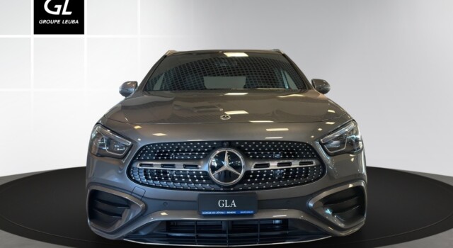 MERCEDES-BENZ GLA 220 4Matic 8G-DCT