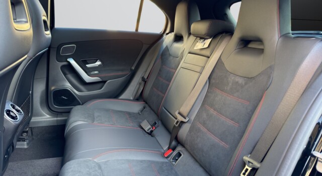 MERCEDES-BENZ A 250 4Matic 8G-DCT