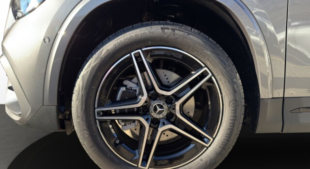 MERCEDES-BENZ GLA 250 e EQ Star 8G-DCT
