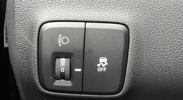 HYUNDAI i10 1.2 Amplia Aut.