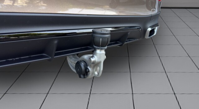 MERCEDES-BENZ E 220 d 4Matic 9G-Tronic