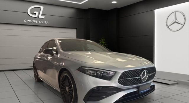 MERCEDES-BENZ A 200 Night Star 7G-DCT