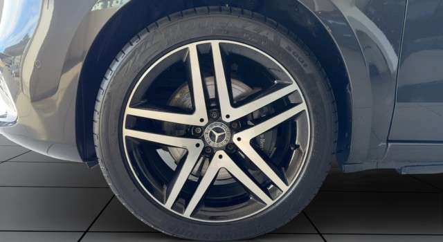 MERCEDES-BENZ V 300  d Avantgarde L 4M