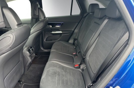 MERCEDES-BENZ GLC 300 e 4M 9G-Tronic