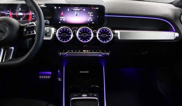 MERCEDES-BENZ GLB 250 4Matic 8G-Tronic
