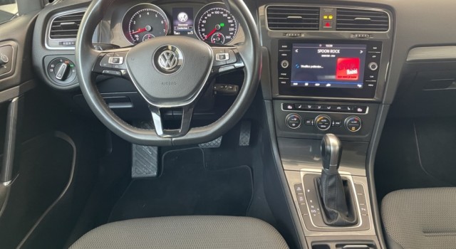 VW GOLF 1.4 TSI Comfortline Swiss Line Limited DSG