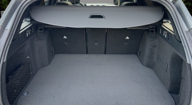 MERCEDES-BENZ C 220 d T 4 Matic Swiss Star