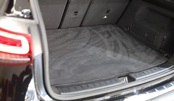 MERCEDES-BENZ EQA 250 AMG Line