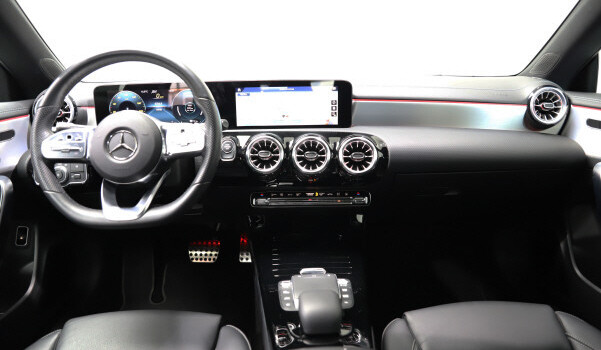 MERCEDES-BENZ CLA 250 e AMG Line 8G-DCT
