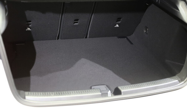 MERCEDES-BENZ A 180 7G-DCT