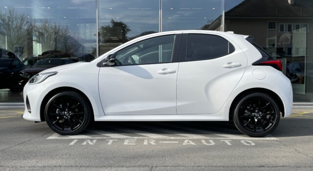 MAZDA 2 Hybrid Homura