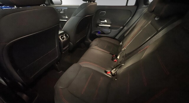 MERCEDES-BENZ GLA 220 4Matic 8G-DCT