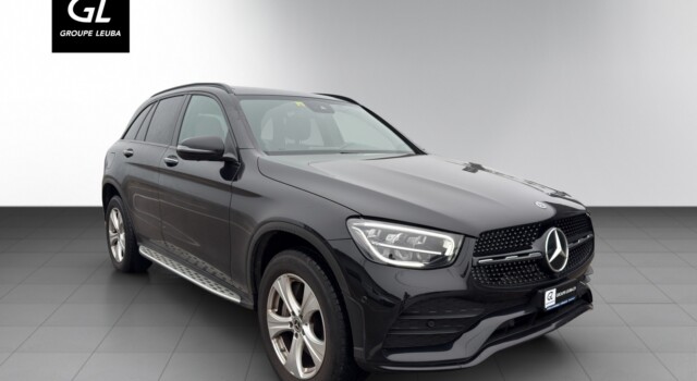 MERCEDES-BENZ GLC 300 e AMG Line 4Matic