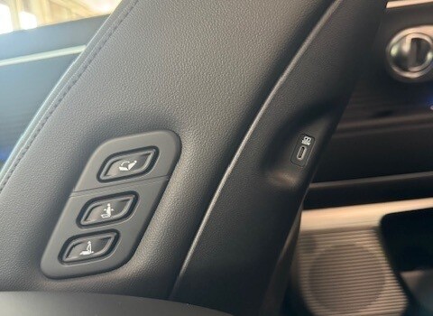 HYUNDAI IONIQ 9 110kWh Vertex 4WD