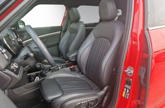 MINI COUNTRYMAN CooperSE Trafa