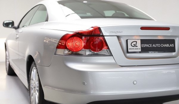 VOLVO C70 T5 Momentum