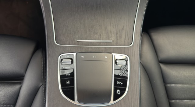 MERCEDES-BENZ GLC 300 de AMG Line 4M A