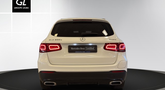 MERCEDES-BENZ GLC 300 e AMG Line 4Matic