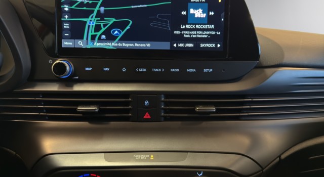HYUNDAI i20 1.0 T-GDi Amplia DCT