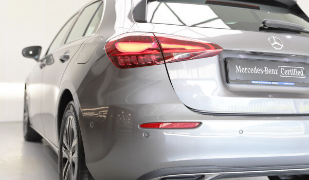 MERCEDES-BENZ A 180 7G-DCT