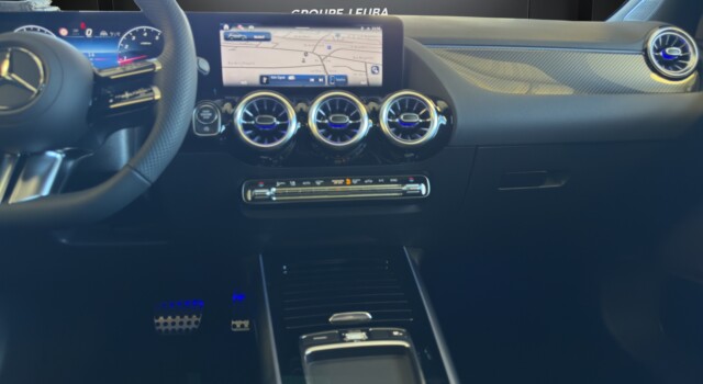 MERCEDES-BENZ GLA 220 4Matic 8G-DCT