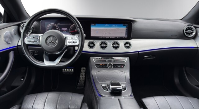 MERCEDES-BENZ E 200 Coupé AMG Line 4 Matic 9G-Tronic