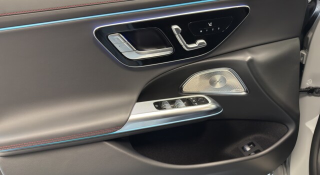 MERCEDES-BENZ E 53 AMG E 53 Hybrid 4Matic+ 9G-Tronic